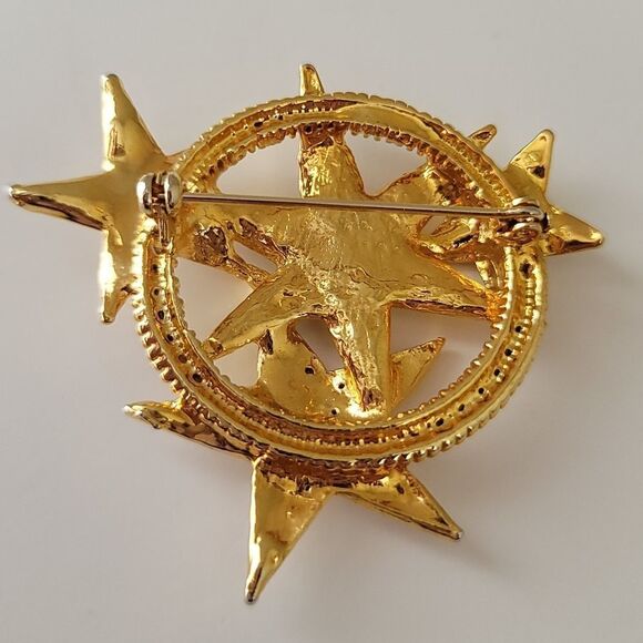 Brooch 𝅺Gold Tone Crystal Star Brooch #0065 - Picture 5 of 5